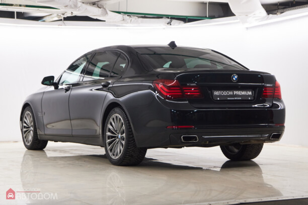 BMW 7 серия F02 (Long) · Рестайлинг, 2012 г.