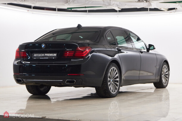 BMW 7 серия F02 (Long) · Рестайлинг, 2012 г.