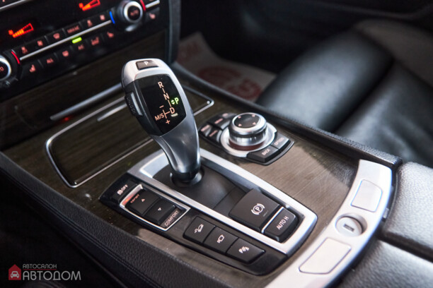 BMW 7 серия F02 (Long) · Рестайлинг, 2012 г.
