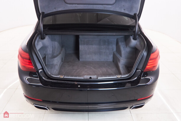 BMW 7 серия F02 (Long) · Рестайлинг, 2012 г.