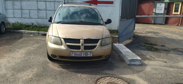 Dodge Grand Caravan IV, 7 мест, 2001 г.