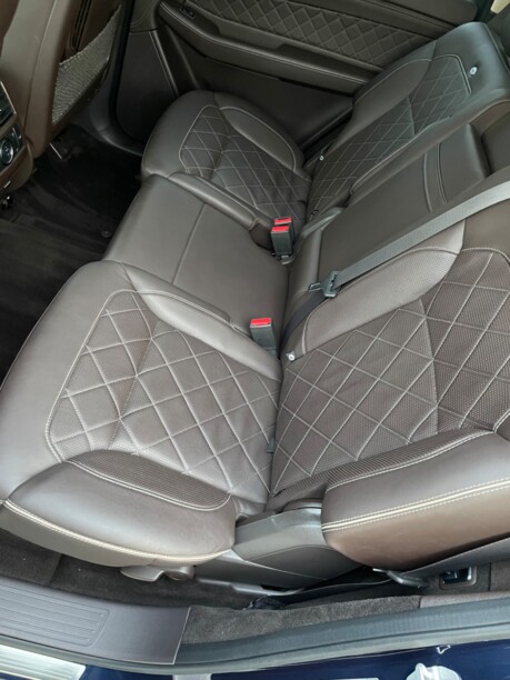 Mercedes-Benz GLS X166, 7 мест, 2016 г.