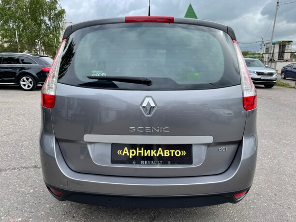 Renault Grand Scenic III, 7 мест, 2009 г.