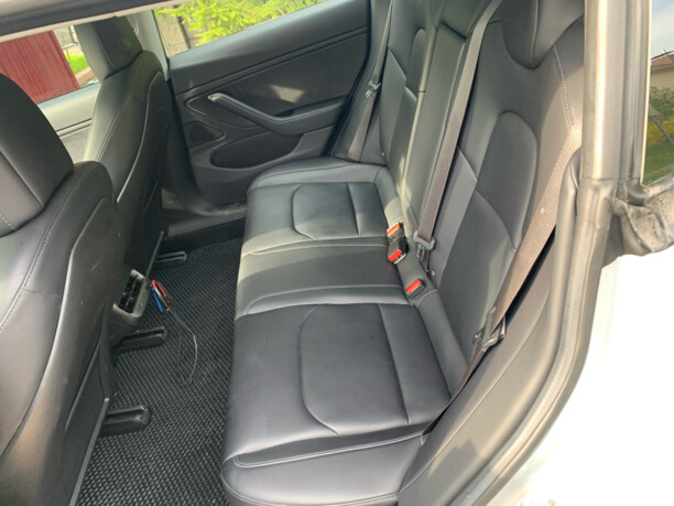 Tesla Model 3, 2018 г.