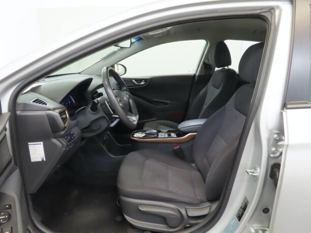 Hyundai Ioniq, 2018 г.