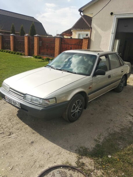Mazda 626 III, 1988 г.