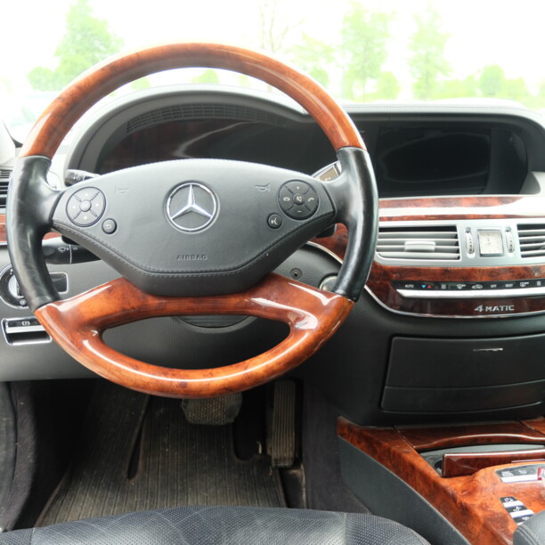Mercedes-Benz S-Класс W221· Рестайлинг, 2009 г.