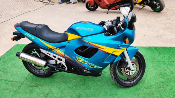 Suzuki GSX, 1997 г.