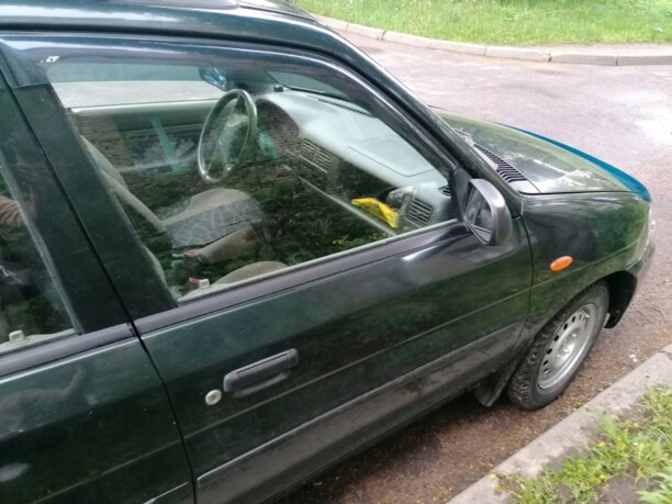 Mazda Demio DW, 1999 г.