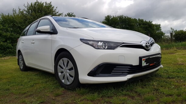 Toyota Auris II (E180) · Рестайлинг, 2017 г.