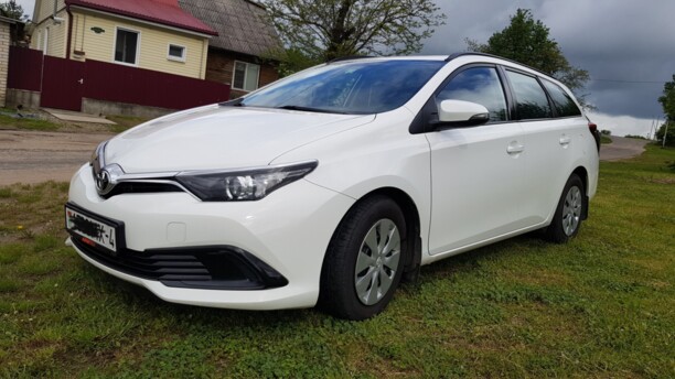 Toyota Auris II (E180) · Рестайлинг, 2017 г.