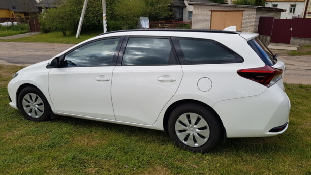 Toyota Auris II (E180) · Рестайлинг, 2017 г.