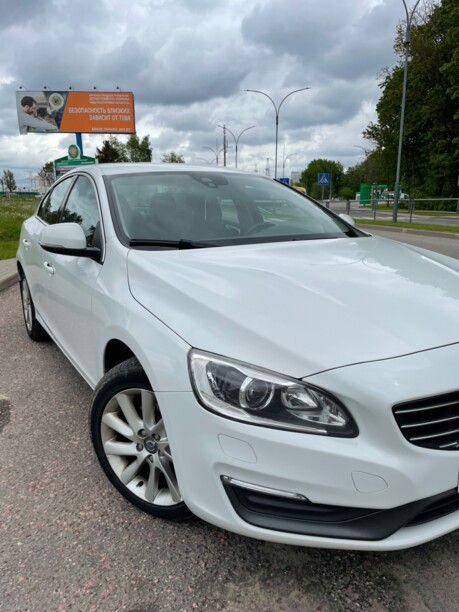 Volvo S60 II · Рестайлинг, 2014 г.
