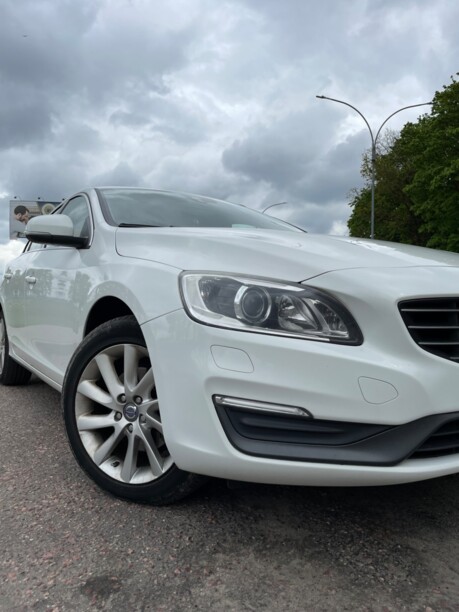 Volvo S60 II · Рестайлинг, 2014 г.