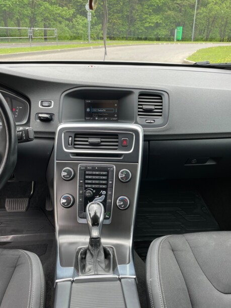 Volvo S60 II · Рестайлинг, 2014 г.