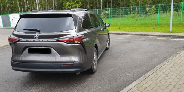 Toyota Sienna IV (XL40), 7 мест, 2021 г.
