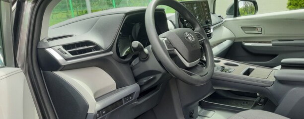 Toyota Sienna IV (XL40), 7 мест, 2021 г.