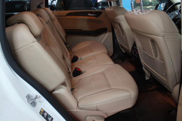Mercedes-Benz GLS X166, 7 мест, 2017 г.