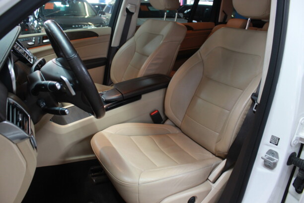 Mercedes-Benz GLS X166, 7 мест, 2017 г.