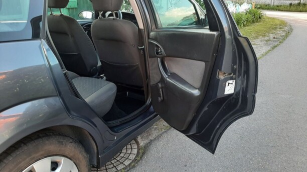Ford Focus I · Рестайлинг, 2004 г.