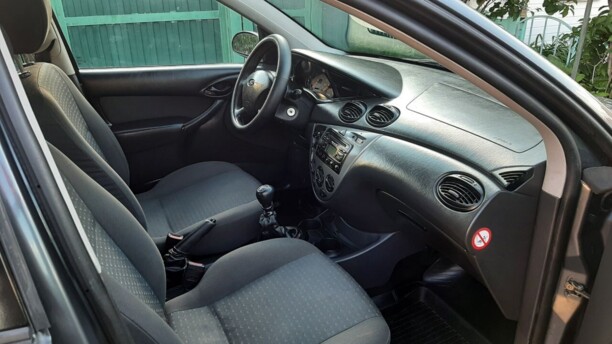 Ford Focus I · Рестайлинг, 2004 г.