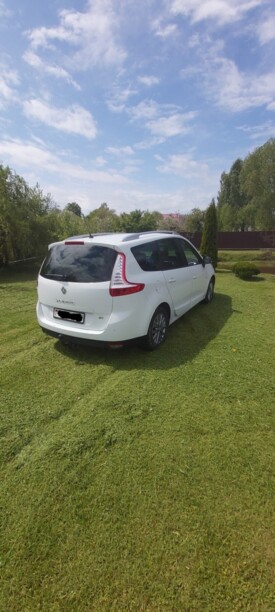 Renault Grand Scenic III · 2-й рестайлинг, 7 мест, 2013 г.