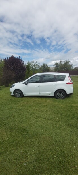 Renault Grand Scenic III · 2-й рестайлинг, 7 мест, 2013 г.