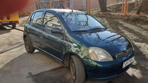 Toyota Yaris I (P1), 2002 г.