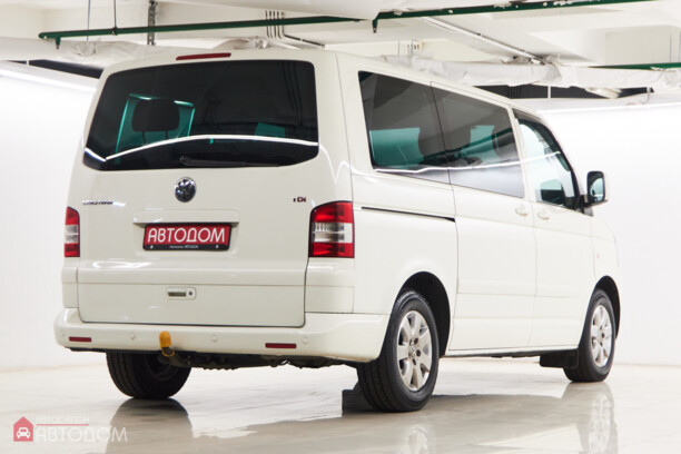 Volkswagen Multivan T5, 2009 г.