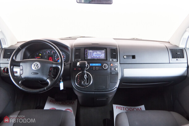 Volkswagen Multivan T5, 2009 г.
