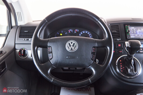 Volkswagen Multivan T5, 2009 г.