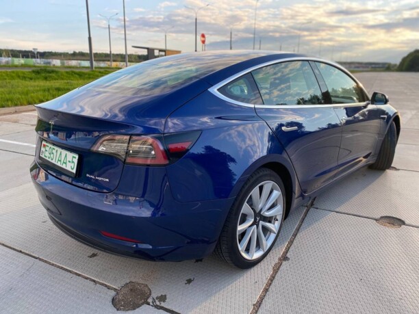 Tesla Model 3, 2020 г.