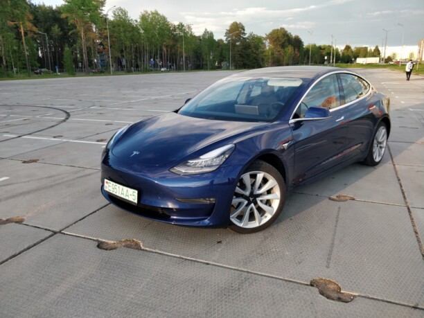 Tesla Model 3, 2020 г.