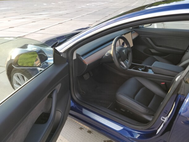 Tesla Model 3, 2020 г.