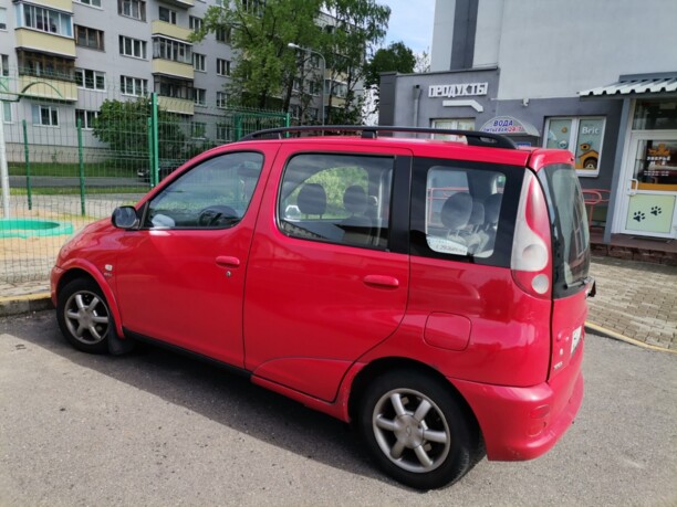 Toyota Yaris Verso, 2002 г.