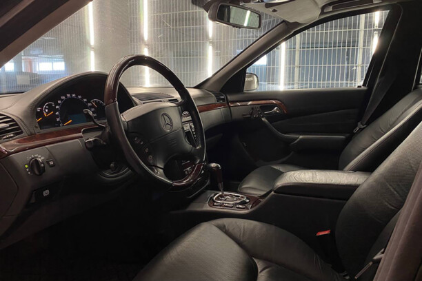 Mercedes-Benz S-Класс W220, 2001 г.