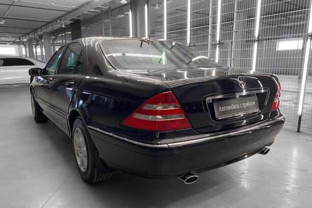 Mercedes-Benz S-Класс W220, 2001 г.