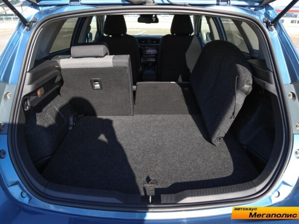 Toyota Auris II (E180) · Рестайлинг, 2017 г.