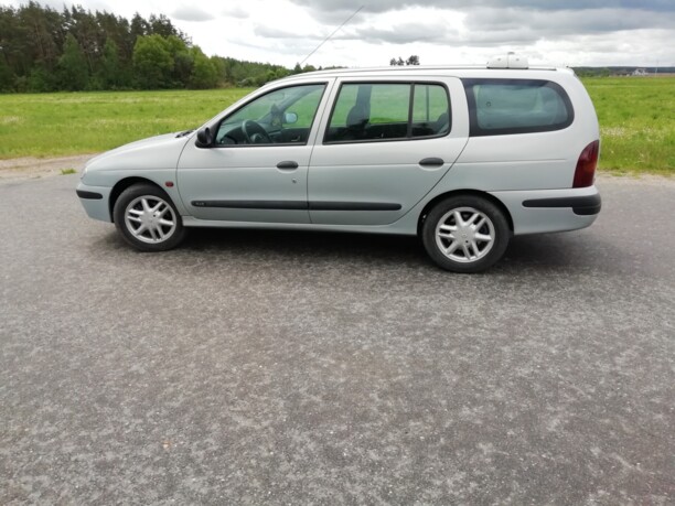 Renault Megane I · Рестайлинг, 2000 г.