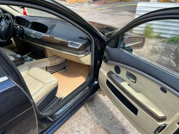 BMW 7 серия E66 (Long), 2004 г.