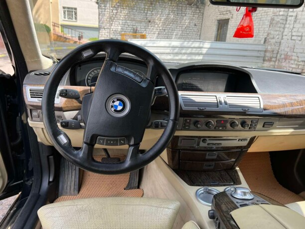 BMW 7 серия E66 (Long), 2004 г.
