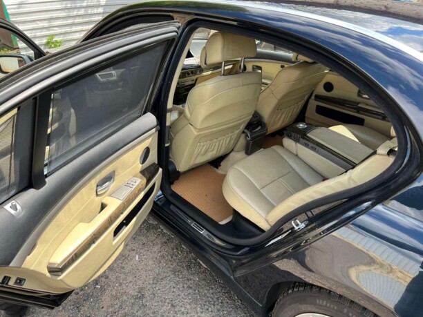 BMW 7 серия E66 (Long), 2004 г.