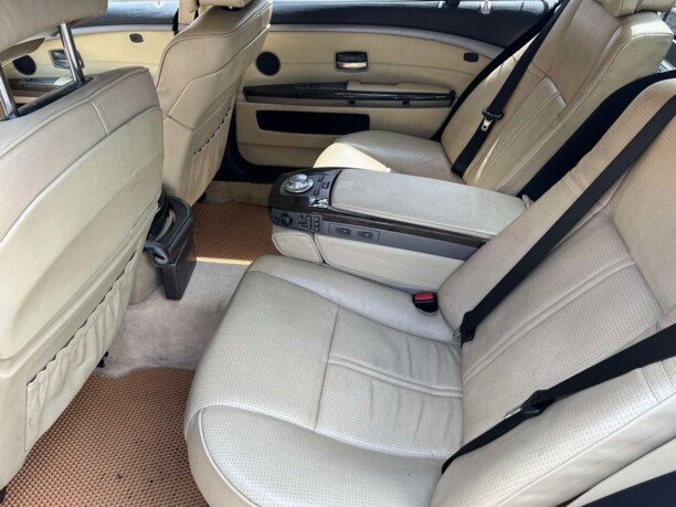 BMW 7 серия E66 (Long), 2004 г.