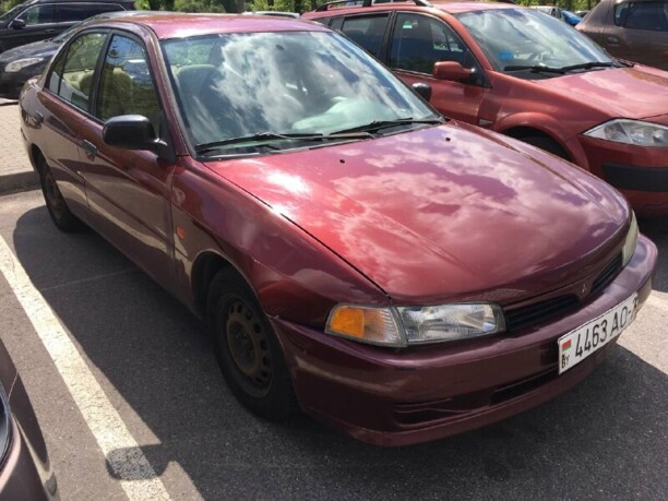 Mitsubishi Mirage V, 1999 г.