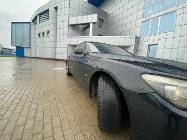 BMW 7 серия F02 (Long), 2009 г.