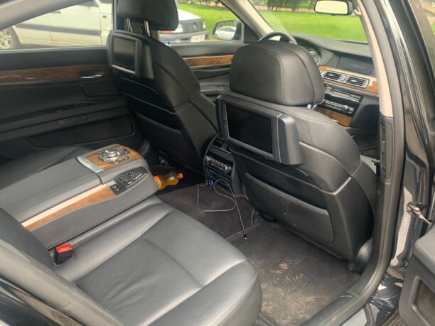 BMW 7 серия F02 (Long), 2009 г.