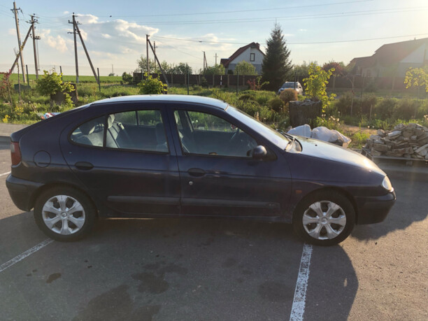 Renault Megane I · Рестайлинг, 2001 г.