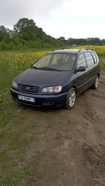 Toyota Picnic, 7 мест, 1999 г.