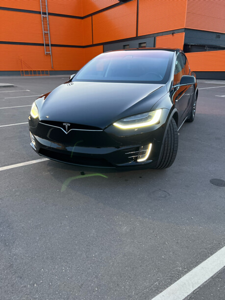 Tesla Model X, 2016 г.