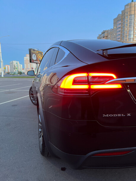 Tesla Model X, 2016 г.